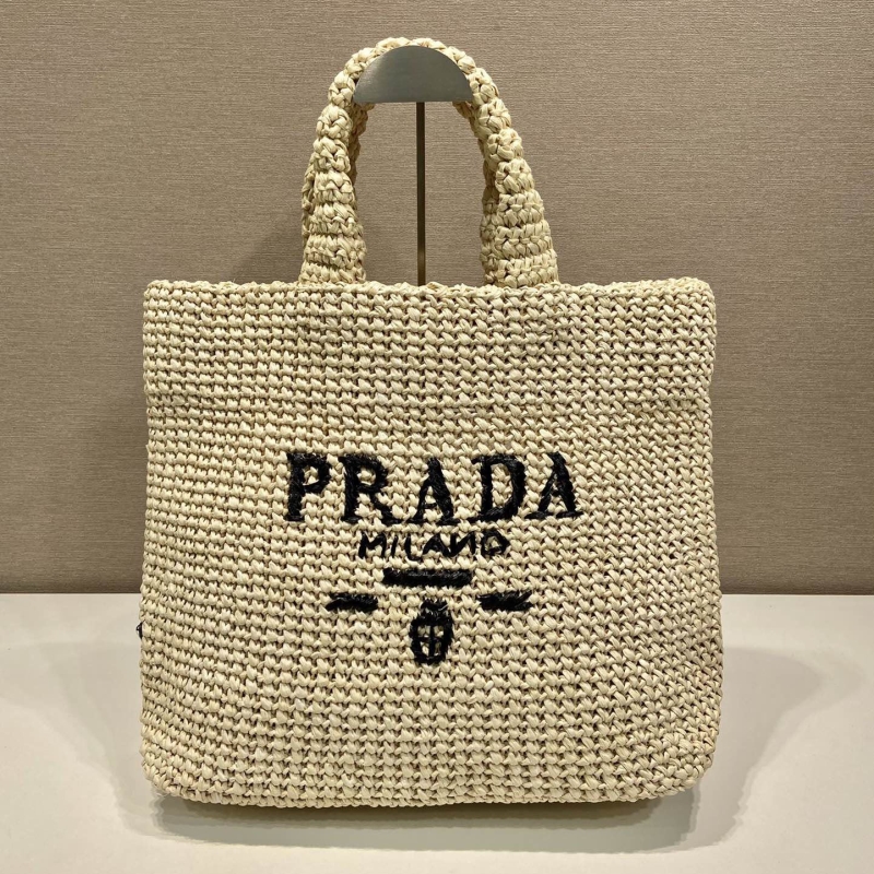 Pra*a shopping bags